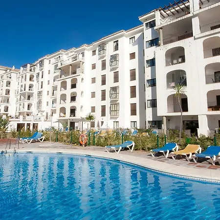 Marina De La Duquesa 722 مانيلفا